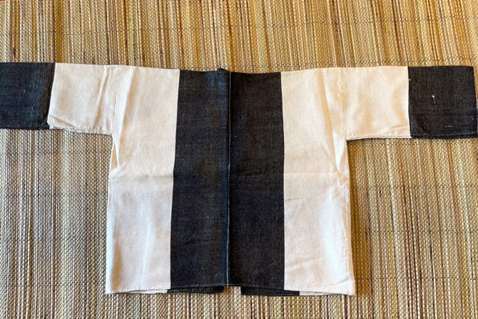 タイ Lua族の手織り布ジャケット　iroiro タイ Lua族の手織り布ジャケット iroiro ラワ(ルア)族の手織り綿