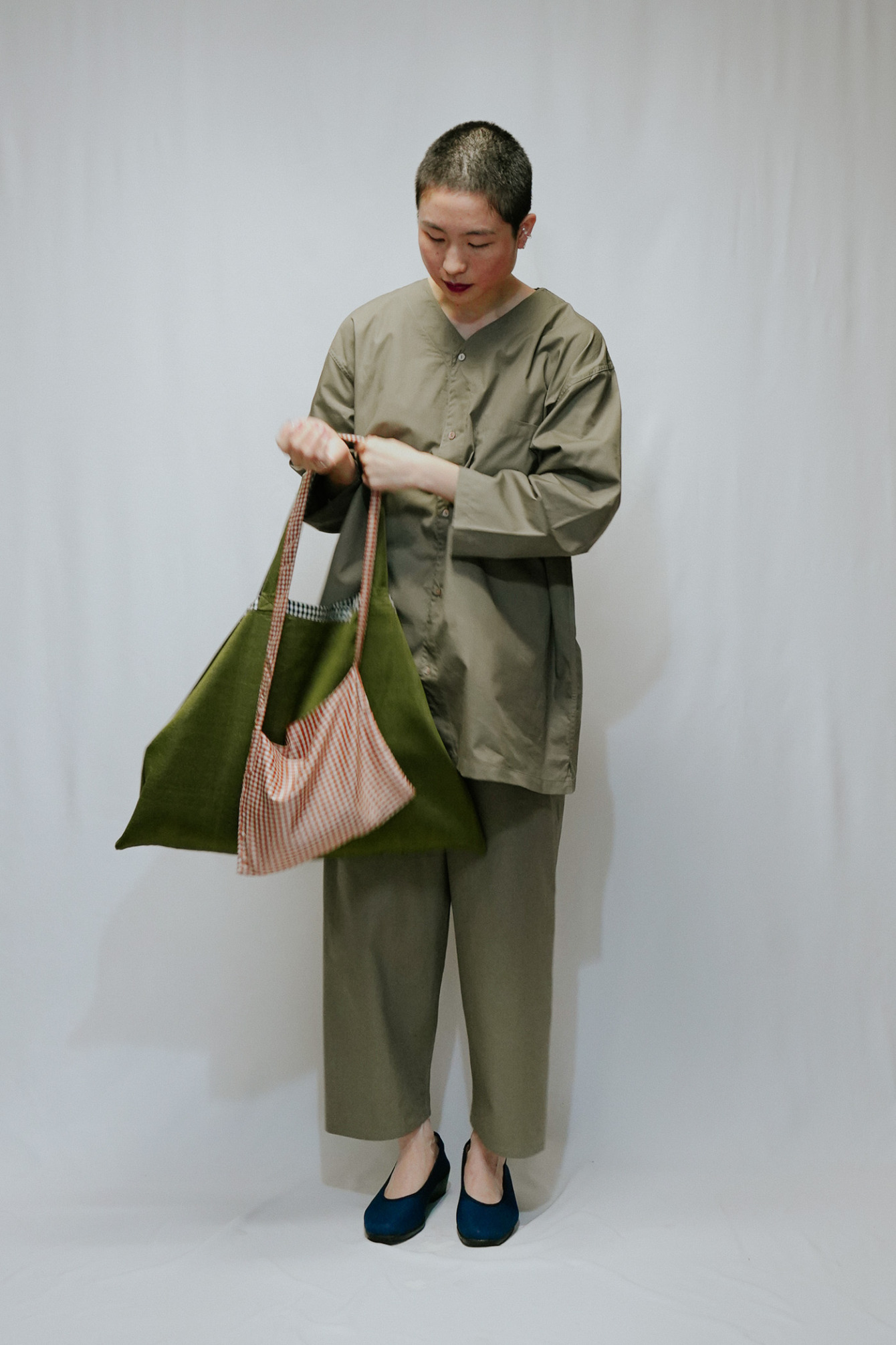 Gingham Check Thai Silk Sacoche