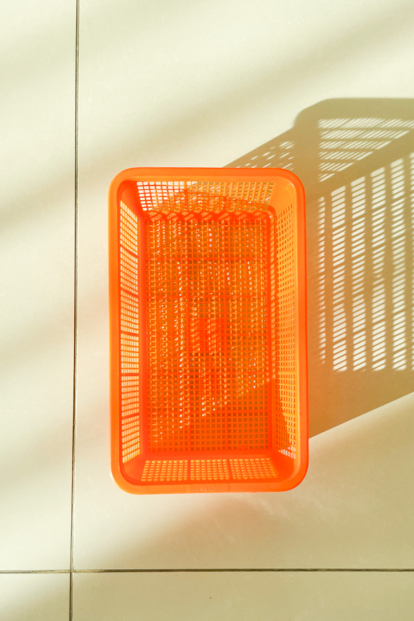 プラスチック バスケット(S) -オレンジ- | ONLINE STORE | iroiro